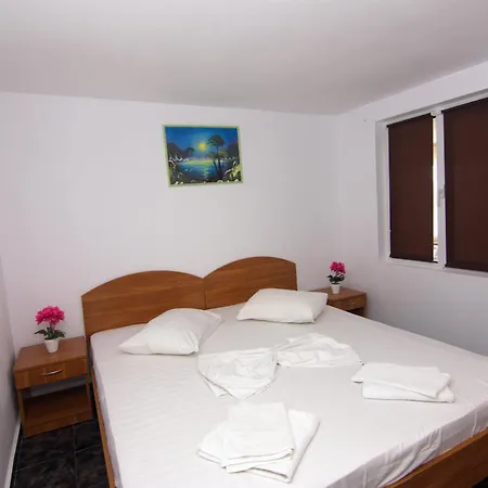 ゲストハウス Jasp エフォリエ・ノルド